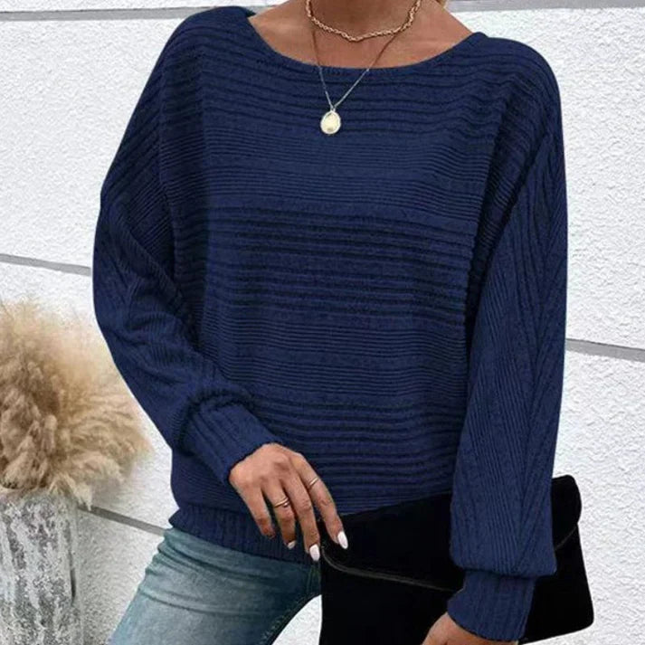 Pullover mit weicher Linienführung