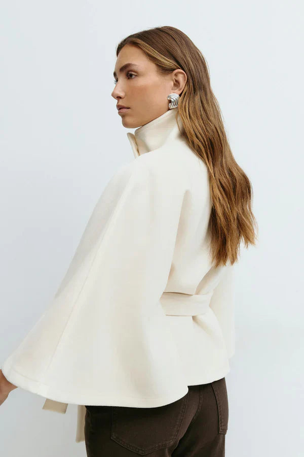 Elegante Gürtel-Cape-Jacke