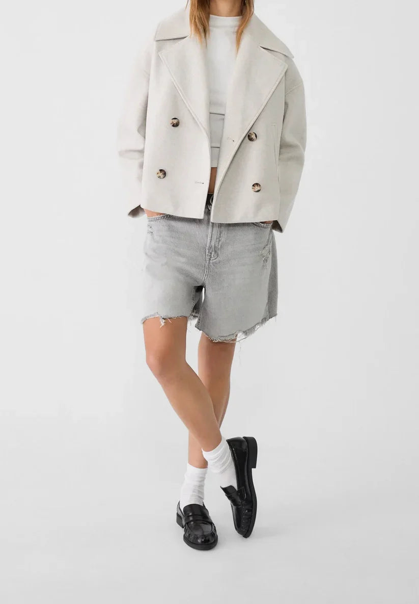 Kurze zweireihige Wolljacke
